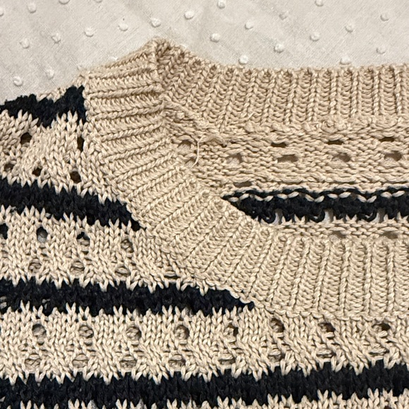 Striped Ruffle Sleeve Sweater - Picture 3 of 5